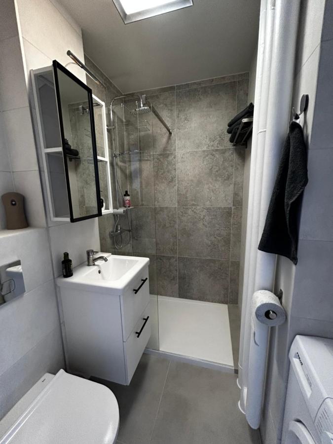 Sky Apartment Comfy Suite Pereca Warschau Buitenkant foto
