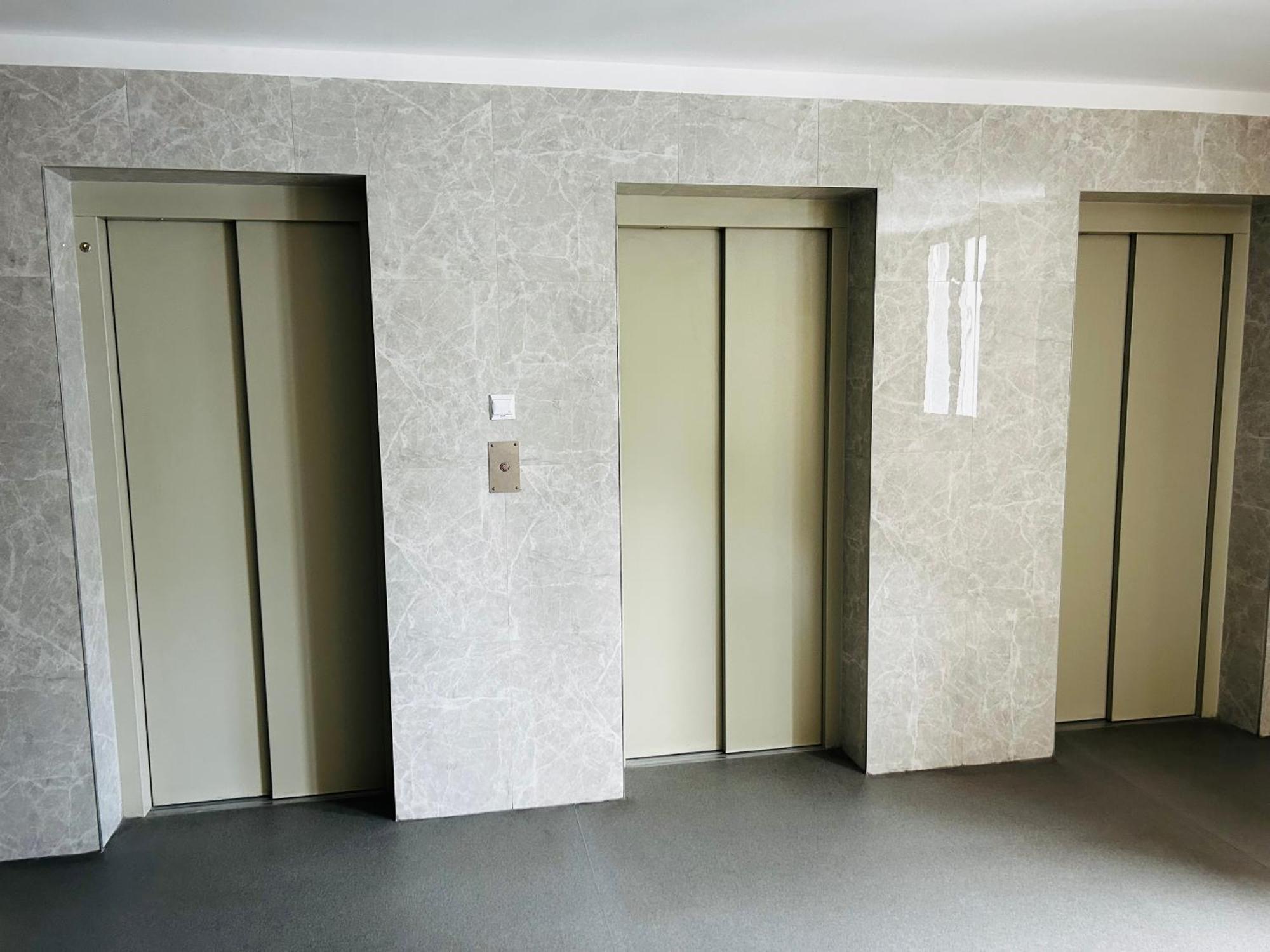 Sky Apartment Comfy Suite Pereca Warschau Buitenkant foto